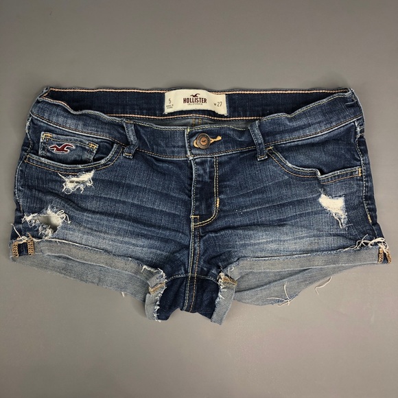 Hollister Pants - Hollister's Distressed Denim Short Shorts  Sz 5